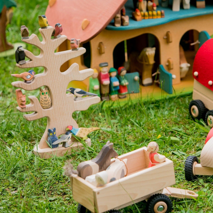 Ostheimer bird tree (needs gluing)