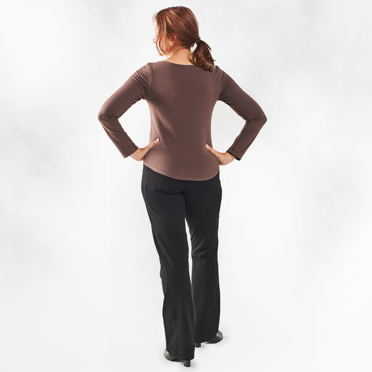 Maggie's Organics Boot Cut Pant, size Large