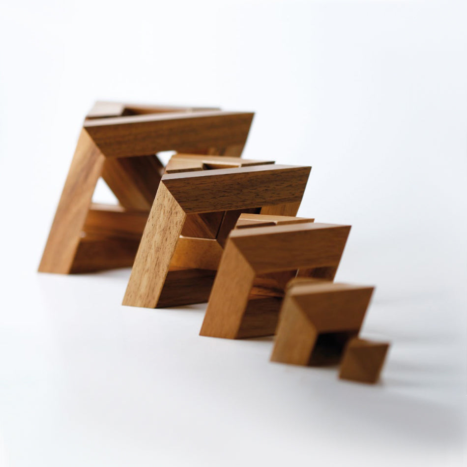 Naef Diamant, walnut (special order)