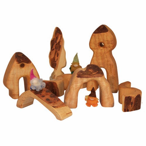 Bikeho Dwarf Village Set 7 pcs (pre-order for late fall 2023)