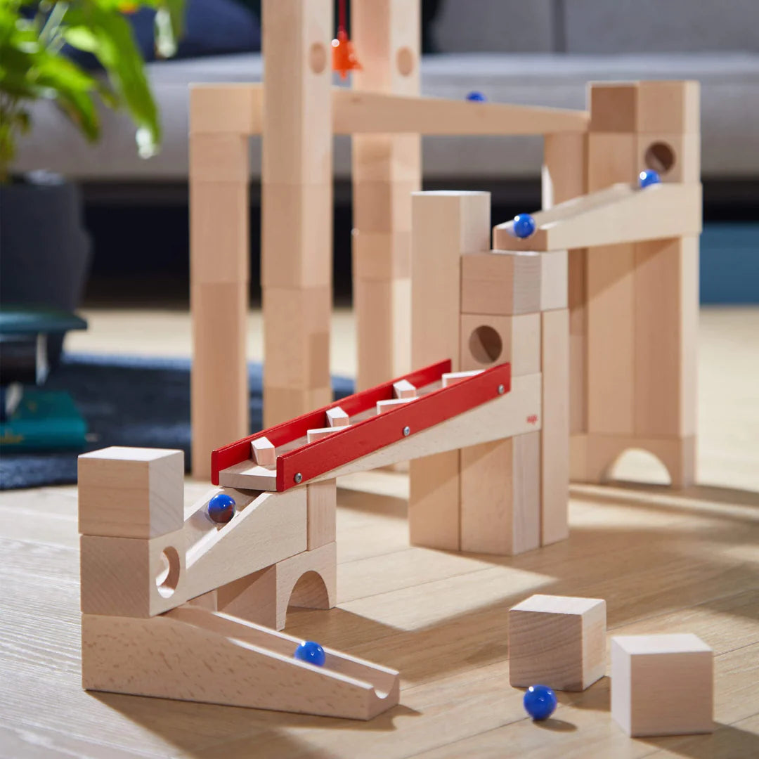 HABA Marble Run Large Basic Set – Nest