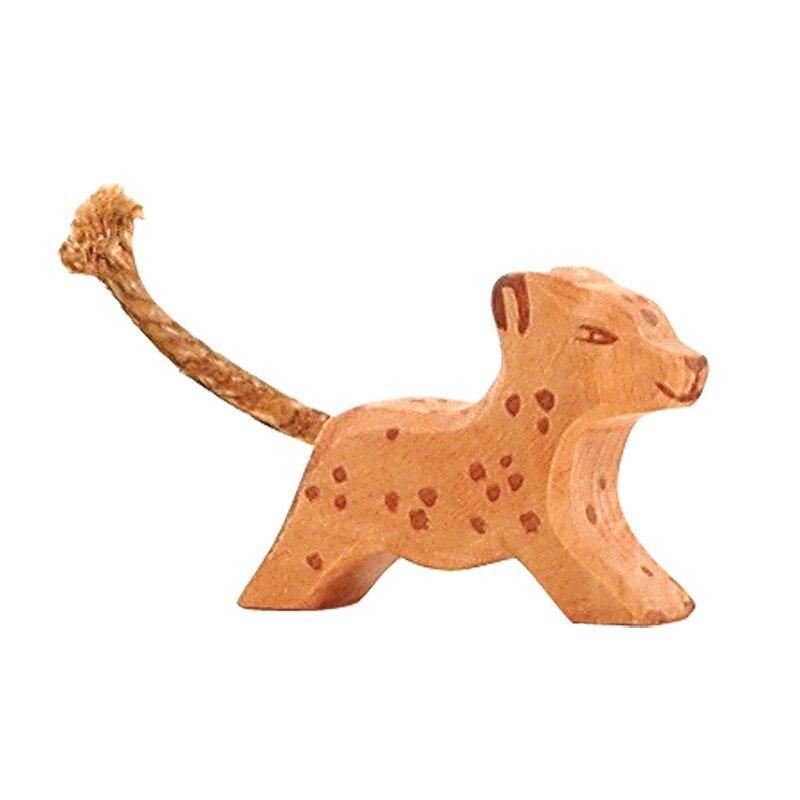 Ostheimer leopard small running