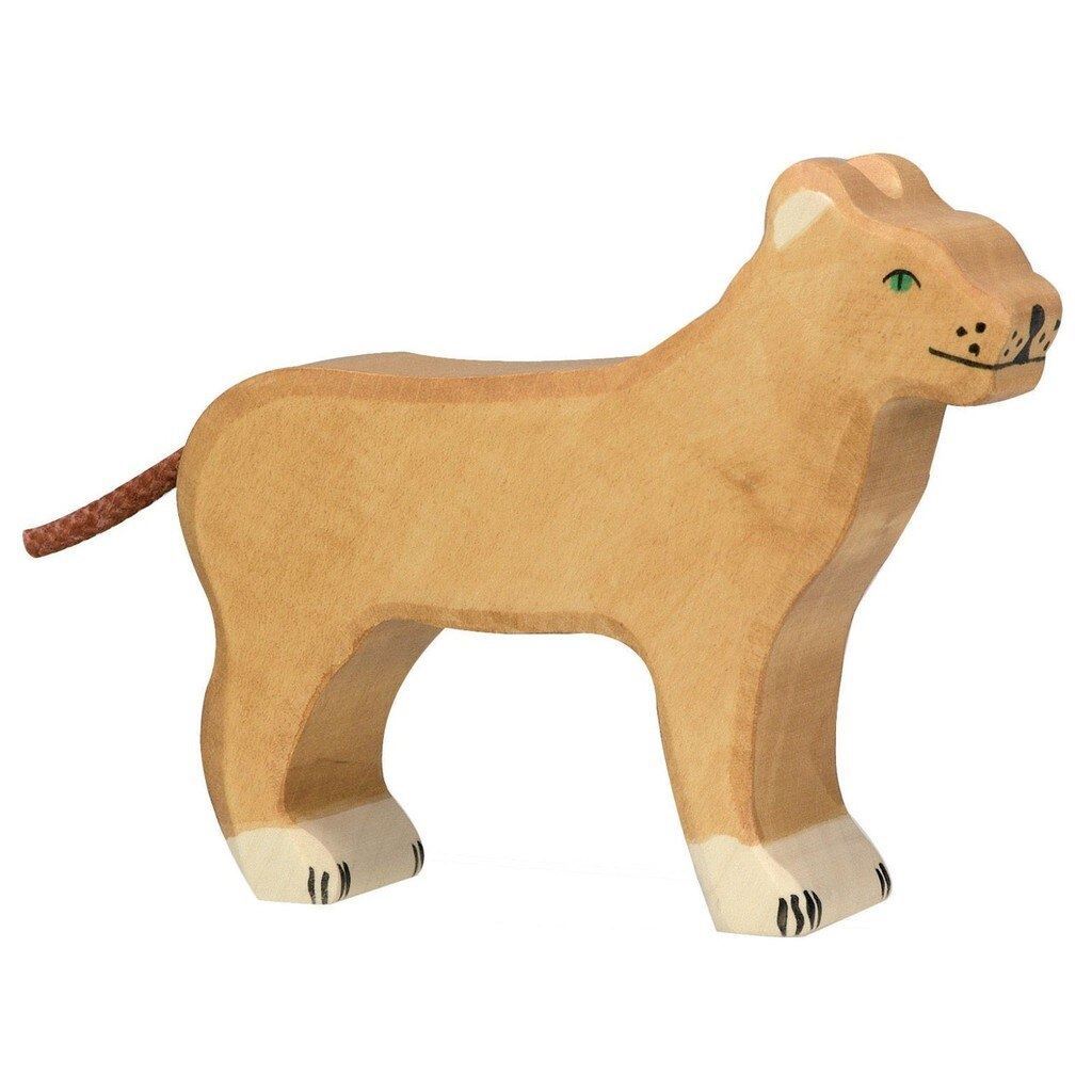 Holztiger lioness