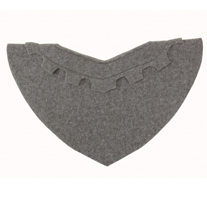 Shoulder Cape, Theodor