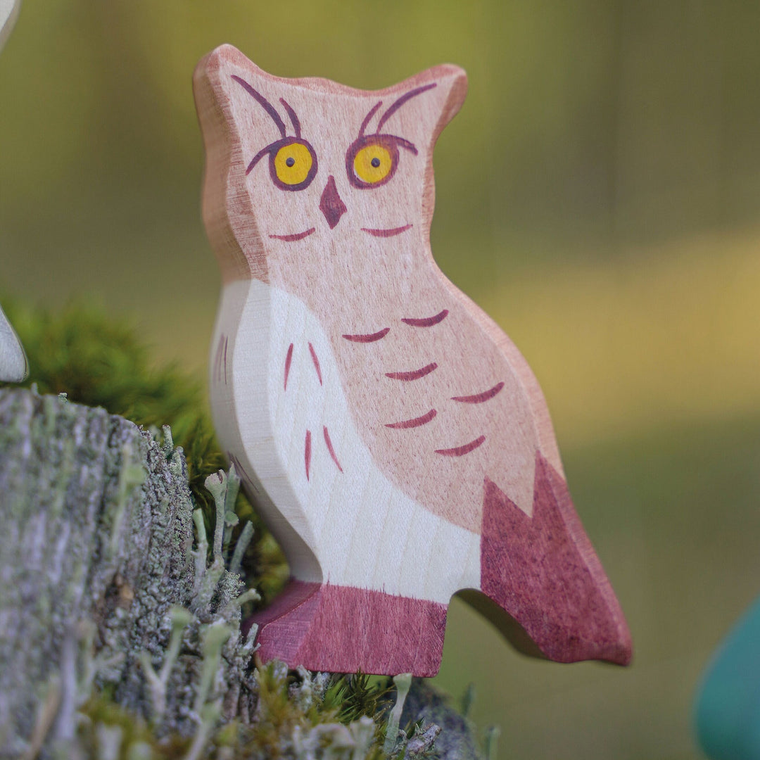 Holztiger eagle owl
