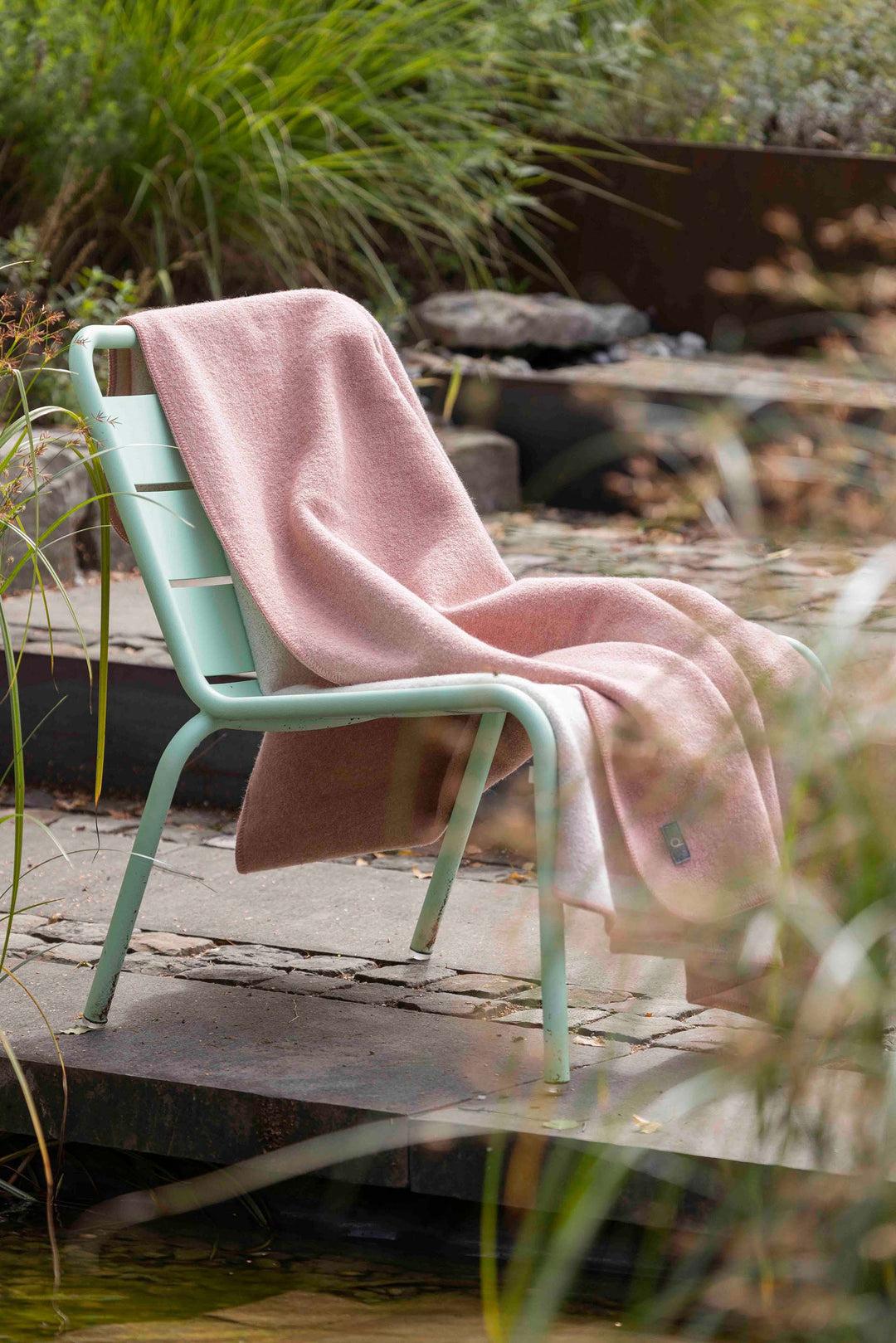 Disana doubleface organic boiled wool blanket