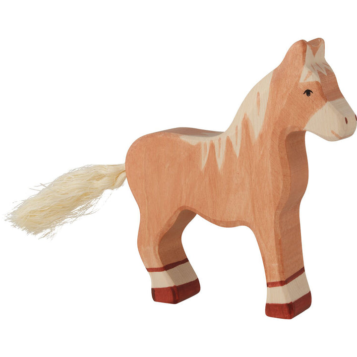 Holztiger light brown horse, standing