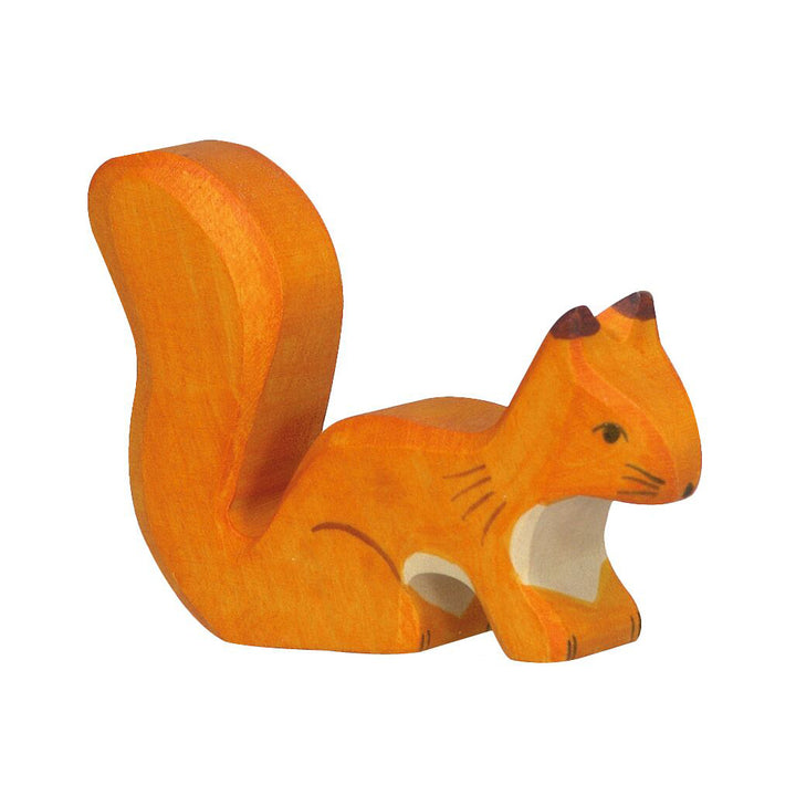 Holztiger orange squirrel, standing