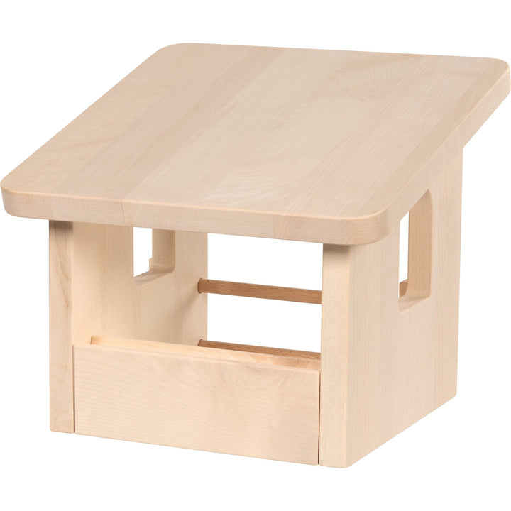 Holztiger stall