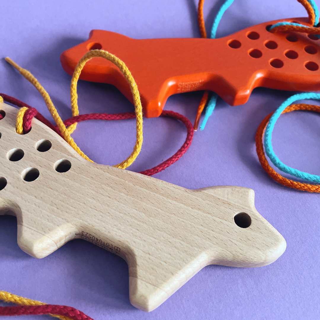 weaving fox