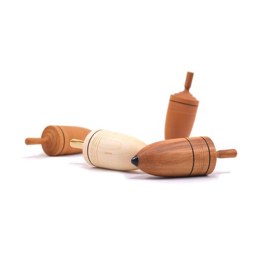 Thunderbolt spinning top