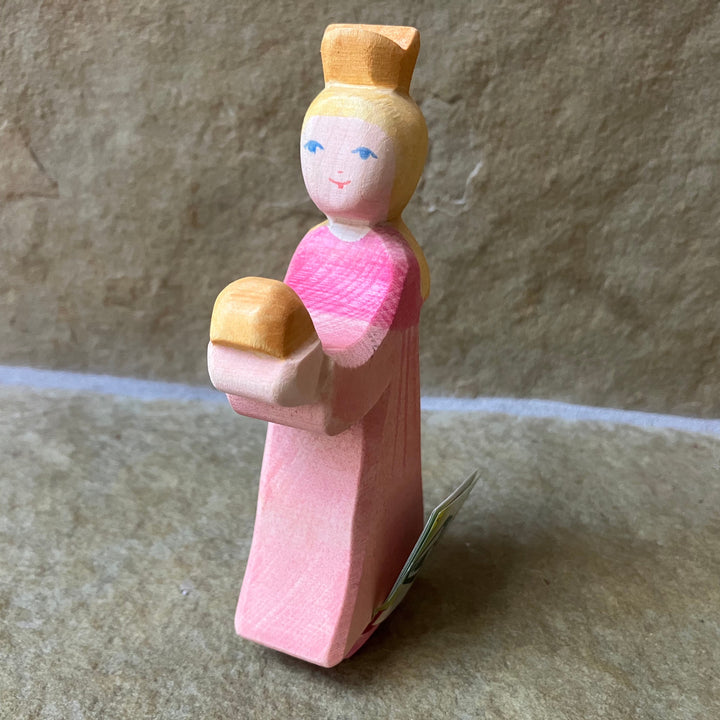 Ostheimer princess for frog king (seconds)