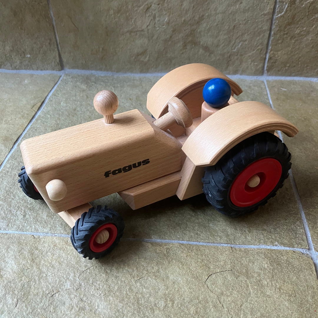 Fagus tractor (gently played)