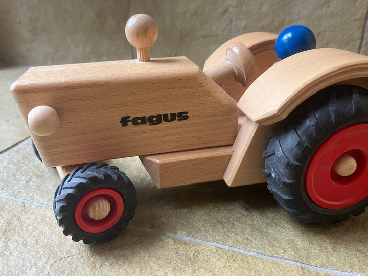 Fagus tractor (gently played)