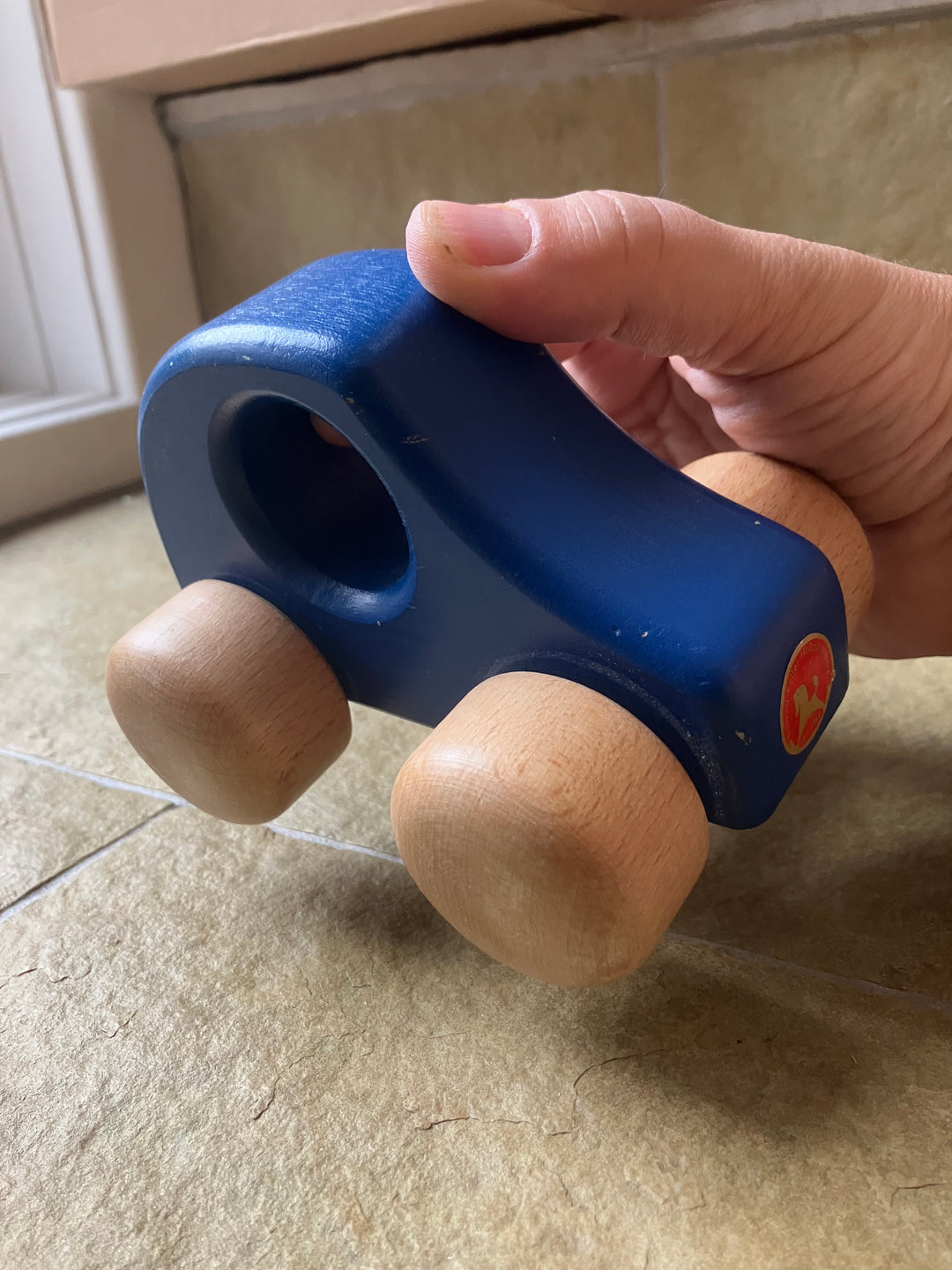 Konrad Keller blue push car