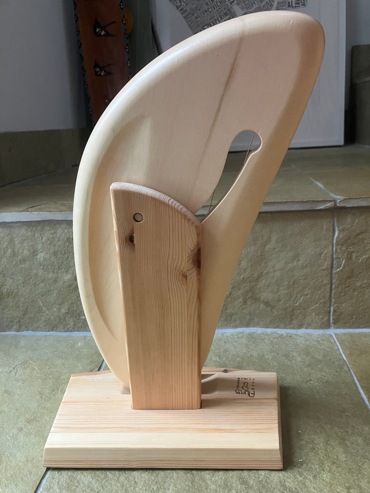 Auris Children's Lyre, pentatonic, 7 strings with stand (gently played)