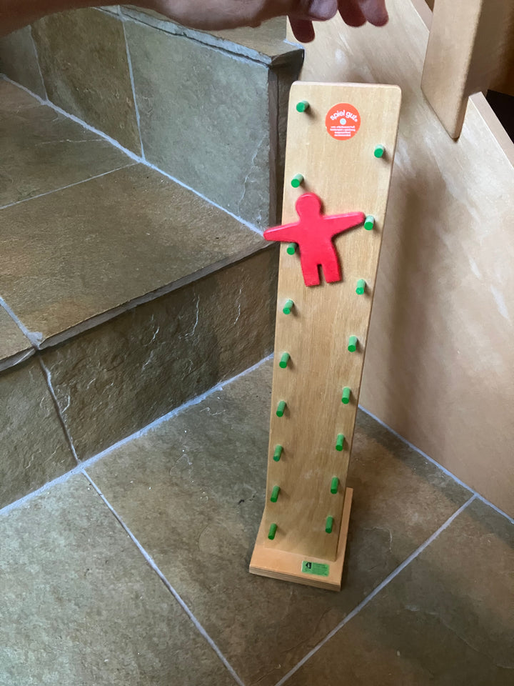 the wobbler (secondhand, gently played)