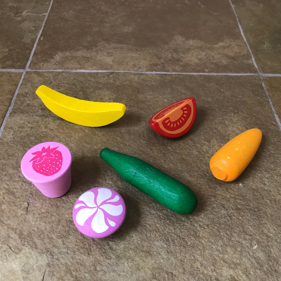 Erzi assorted playfood for 1 yr+