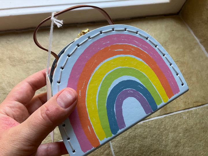 mini rainbow suitcase (seconds)