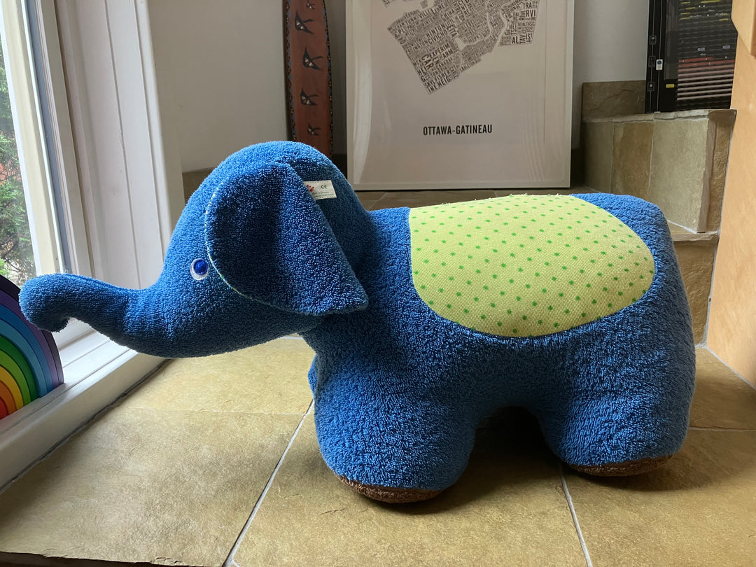 XXL blue elephant (secondhand)