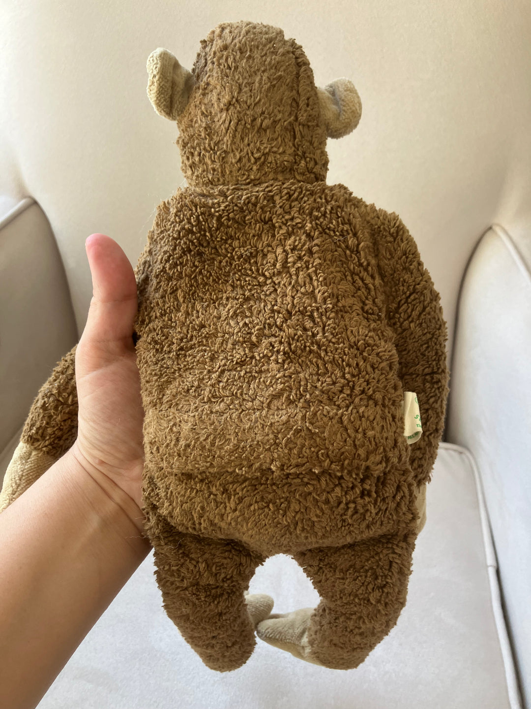 Senger cuddly monkey