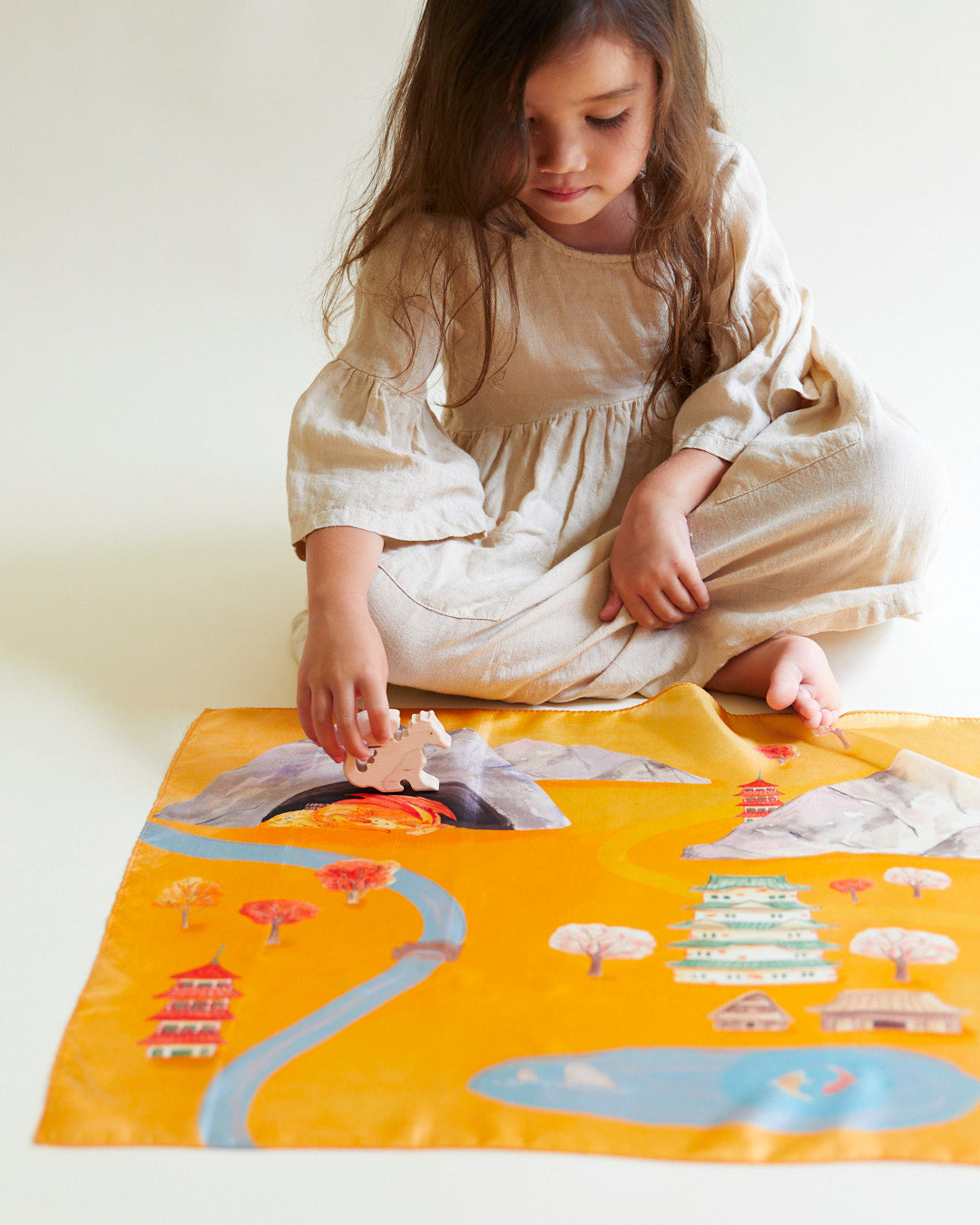 Sarah's Silks 'Playsilks in the Mail' September 2023