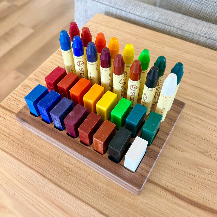 crayon holder