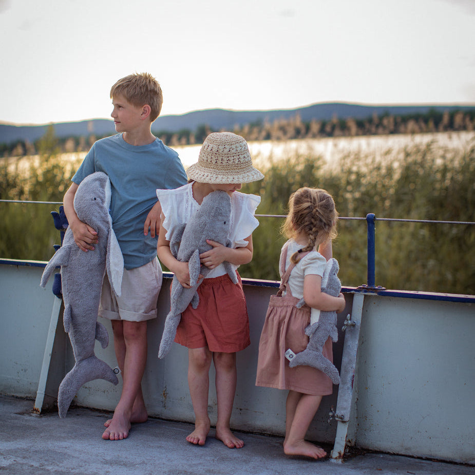 organic cotton & spelt XL shark (special order)