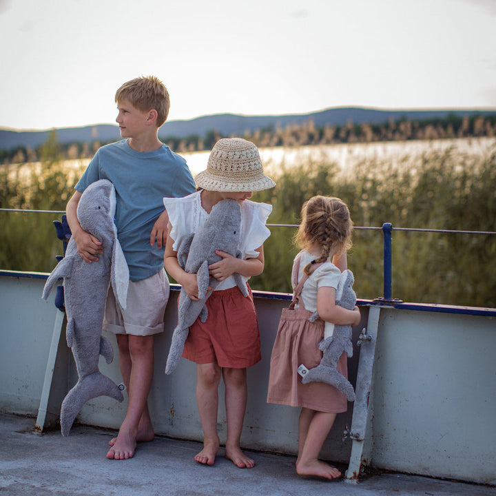 organic cotton & spelt XL shark (special order)