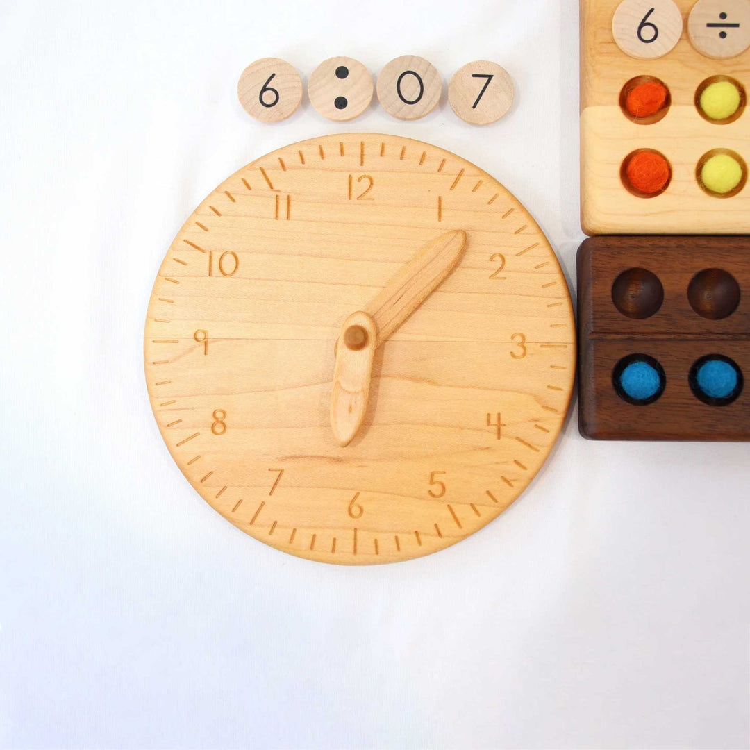 Symbols coins with pegs for hundred board