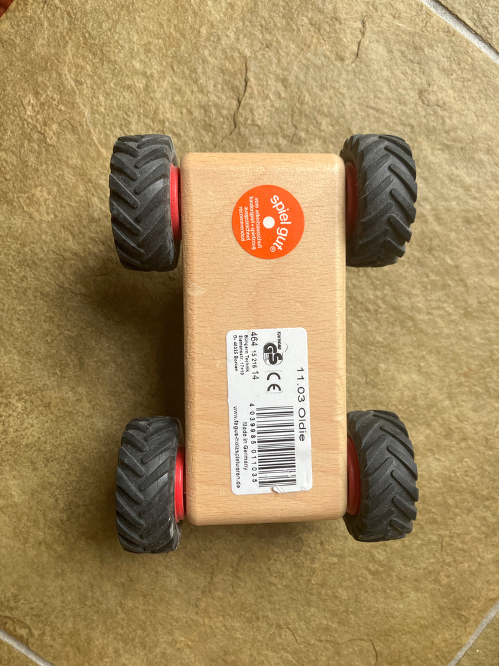 Fagus wooden car Oldie (gently played)