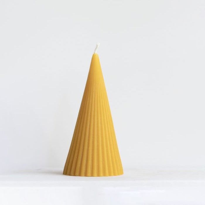 Dipam beeswax cone candle