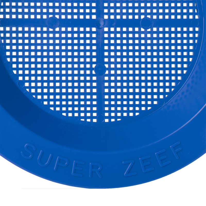 Rolf sand play sieve, blue