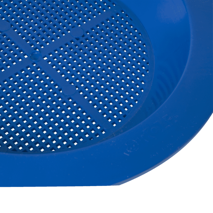 Rolf sand play sieve, blue