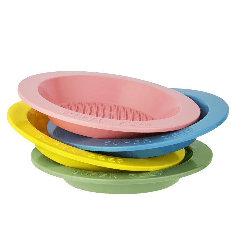 Rolf sand play sieve, ECO light green