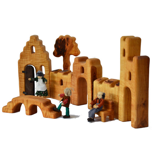 Bikeho At the Town Wall 8 pcs (pre-order for late fall 2023)