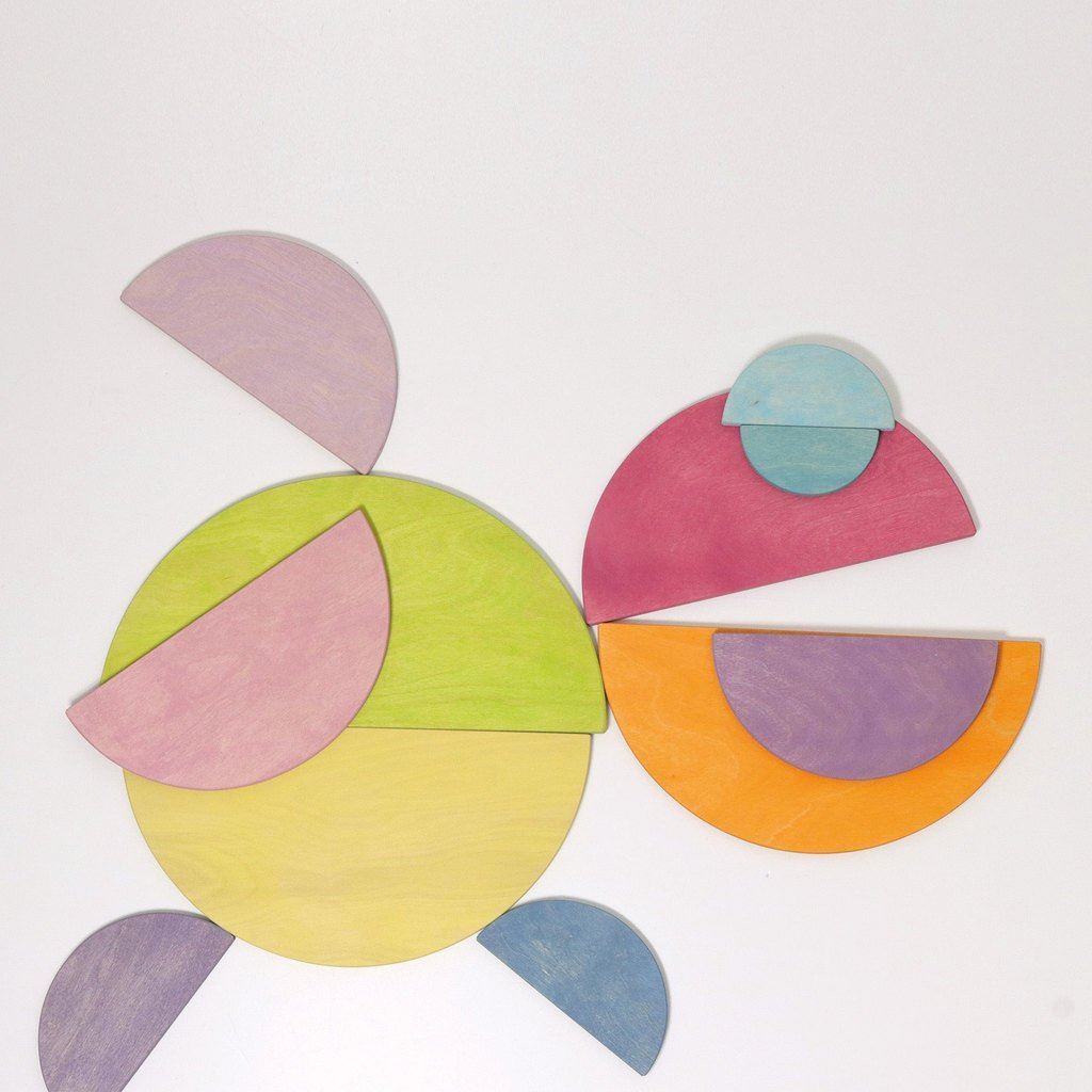 Grimm’s pastel semi-circles