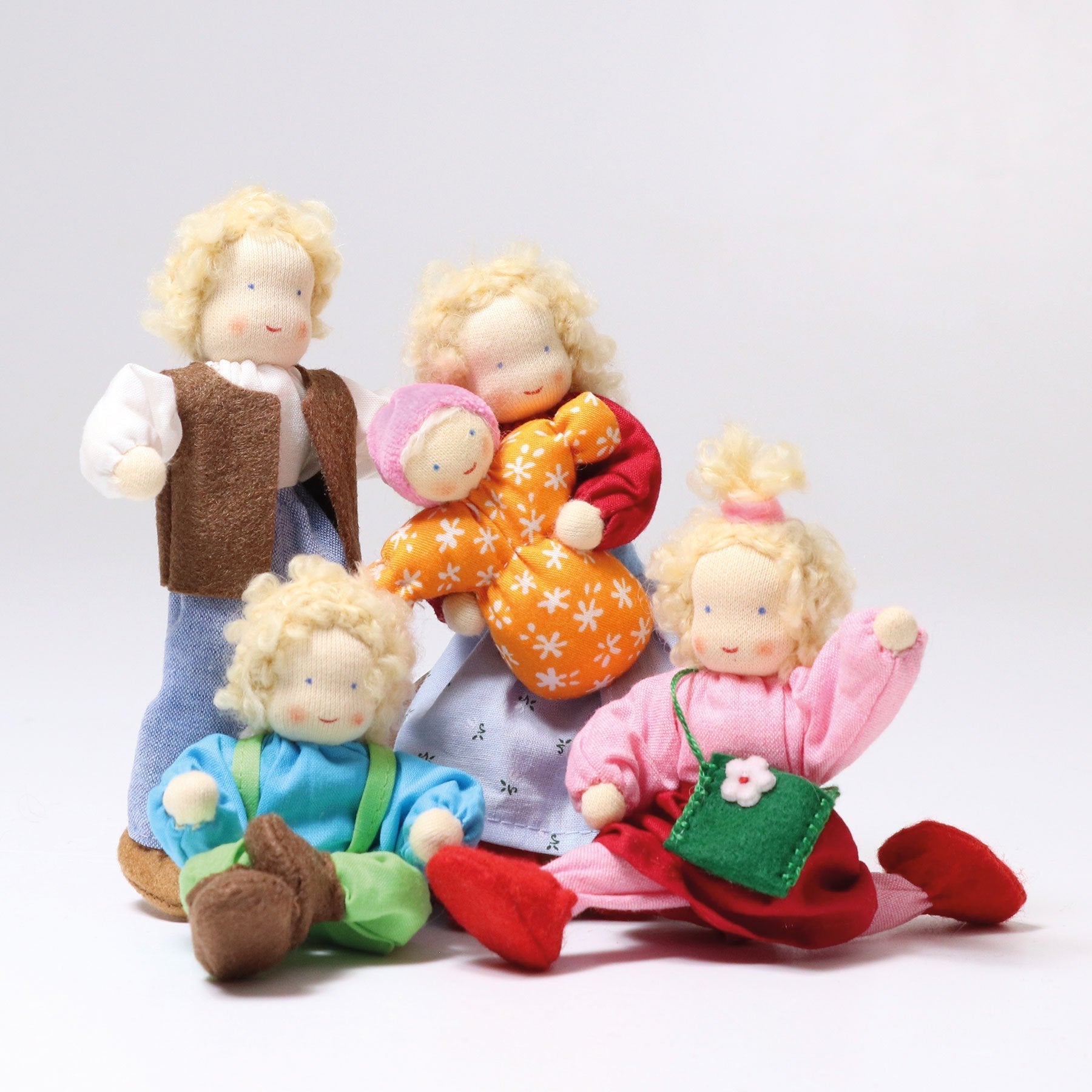 Grimms dollhouse dolls online