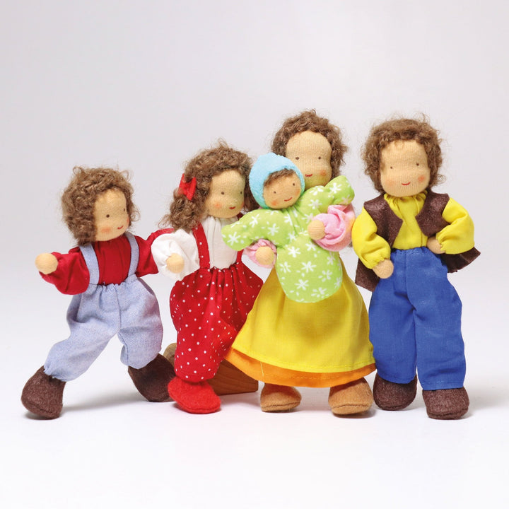 853c68de7253cdd55dc37be410a45c60%2F20050_20060_20070_20080_familie_Erle.jpg