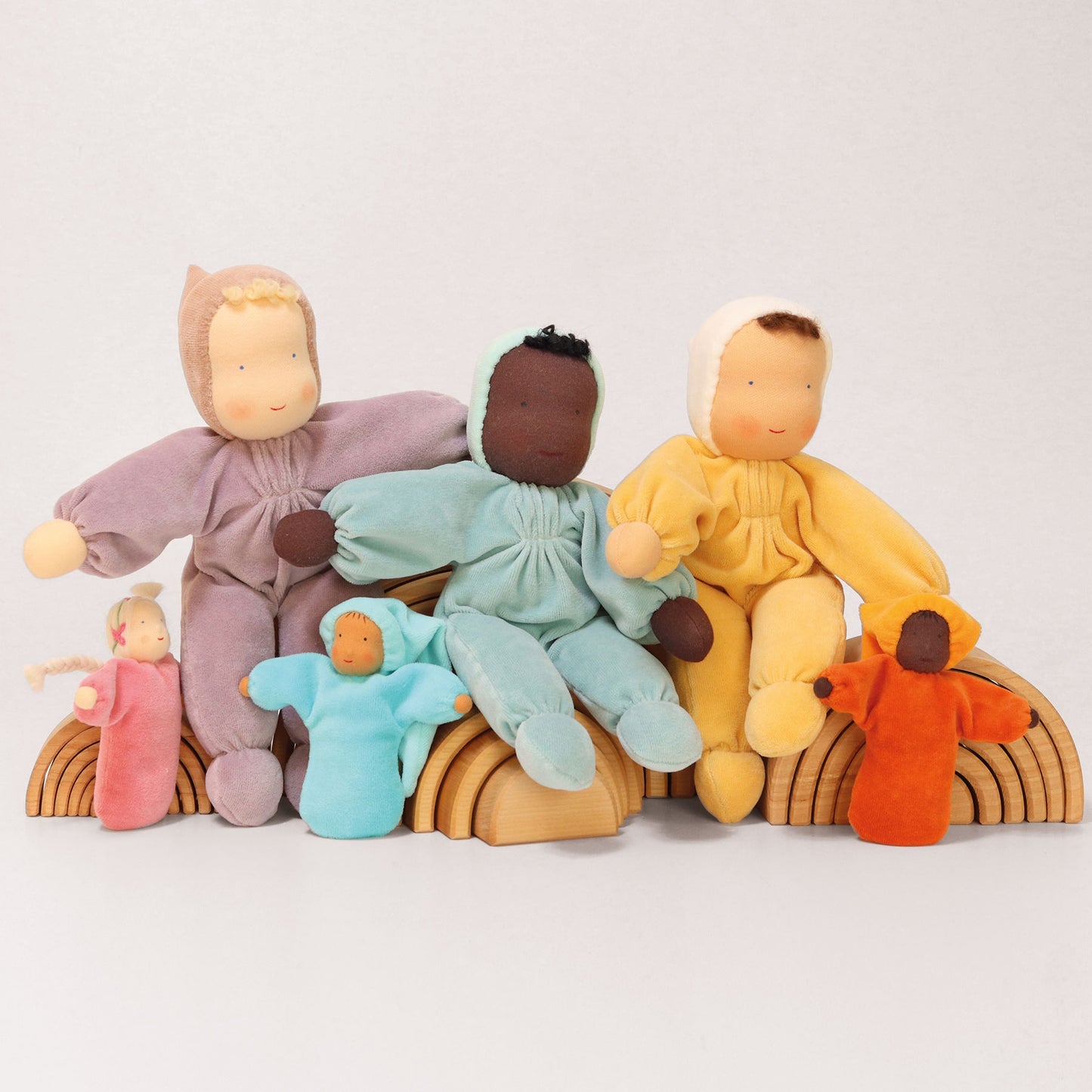 853c68de7253cdd55dc37be410a45c60%2F22550_22551_22552_22031_22041_22052_kuschelpuppen.jpg