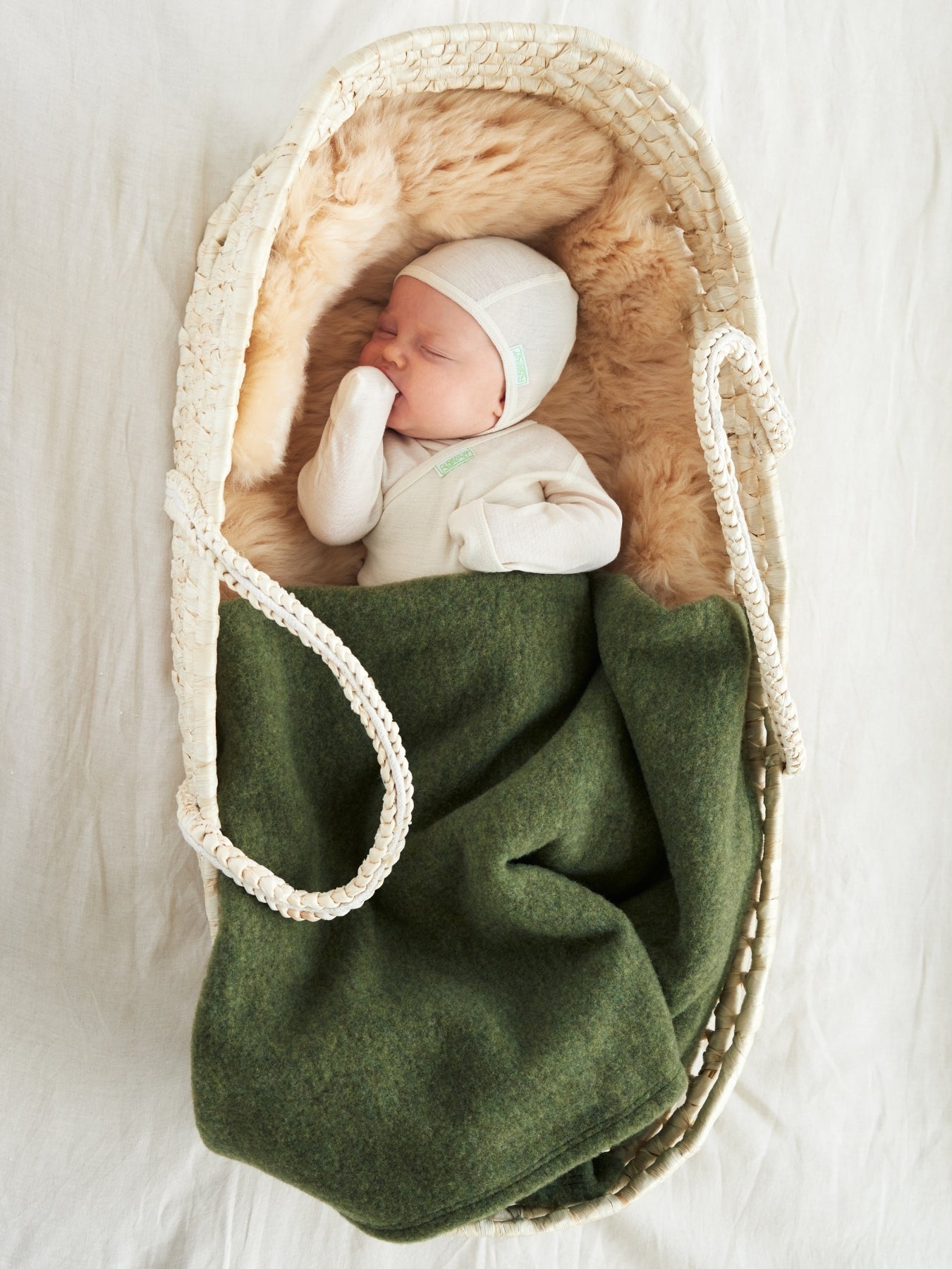 Ruskovilla silkwool newborn set