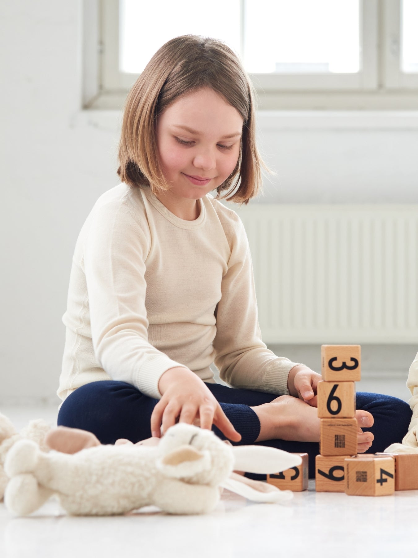 Ruskovilla_merinovilla_merinowool_paita_shirt_pitkahihainen_longsleeve_white_valkoinen_lapset_children.jpg