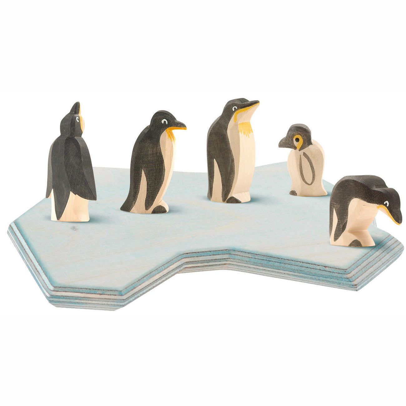 Szene-Eisscholle-mit-Pinguinen.jpg
