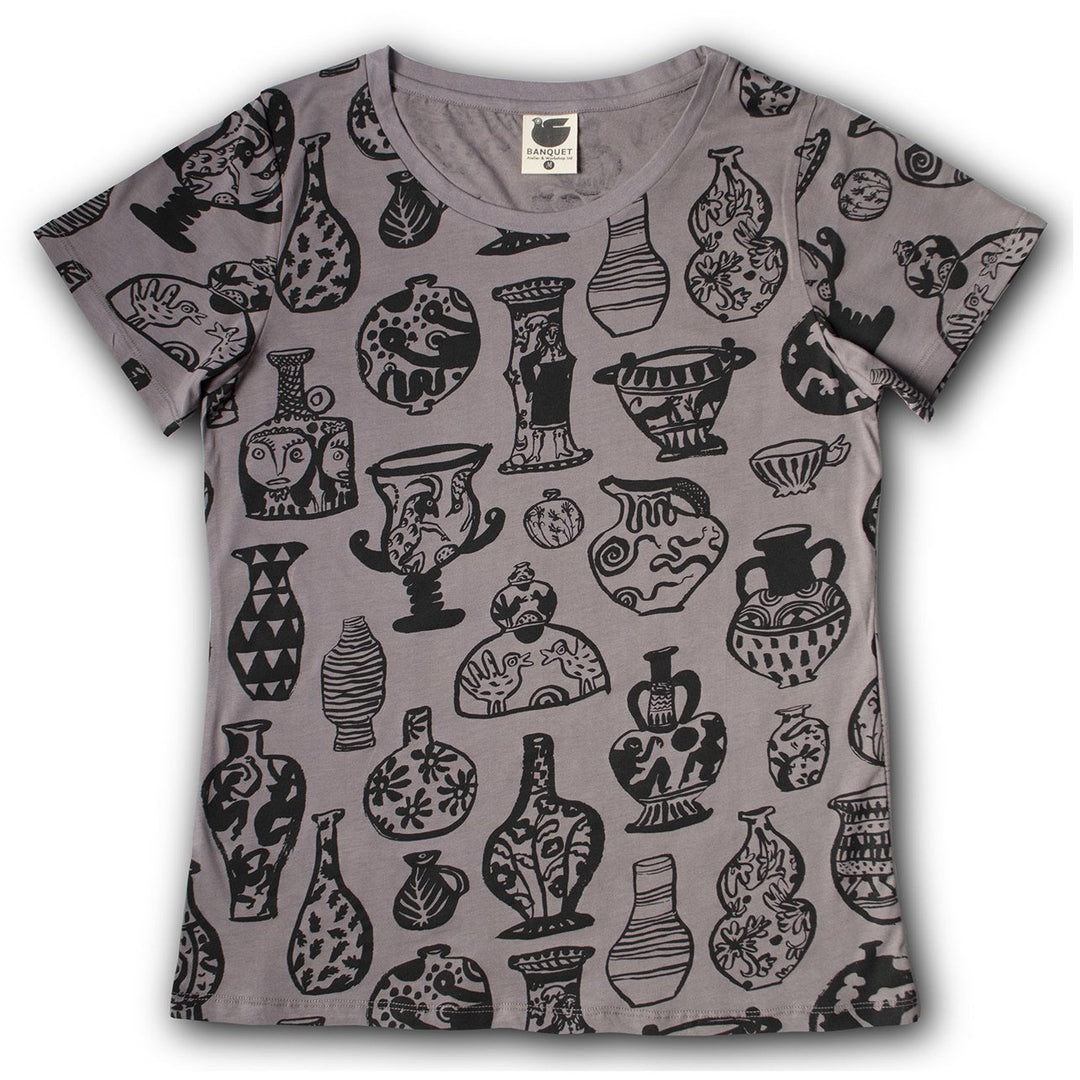 853c68de7253cdd55dc37be410a45c60%2Fmaggie_tee_taupe_2112x2112.jpg